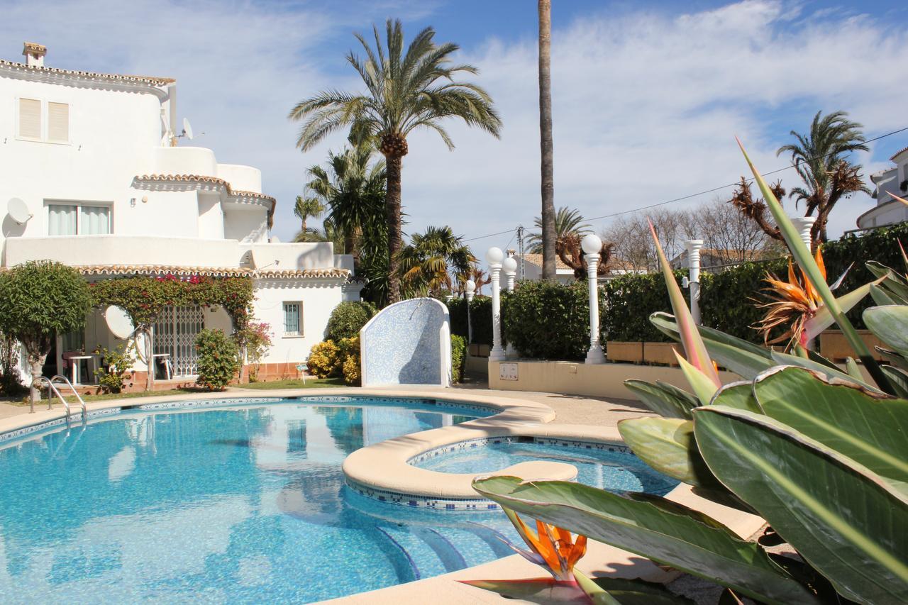 Apartamento Oasis 71 Denia Bagian luar foto